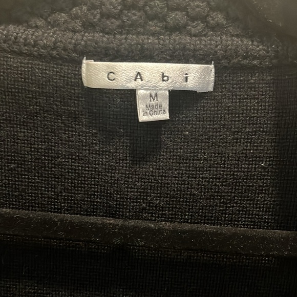 Cabi Brand Cropped Cardigan Sweater - Picture 2 of 4
